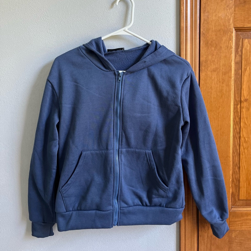 blue zip up! (no strings)